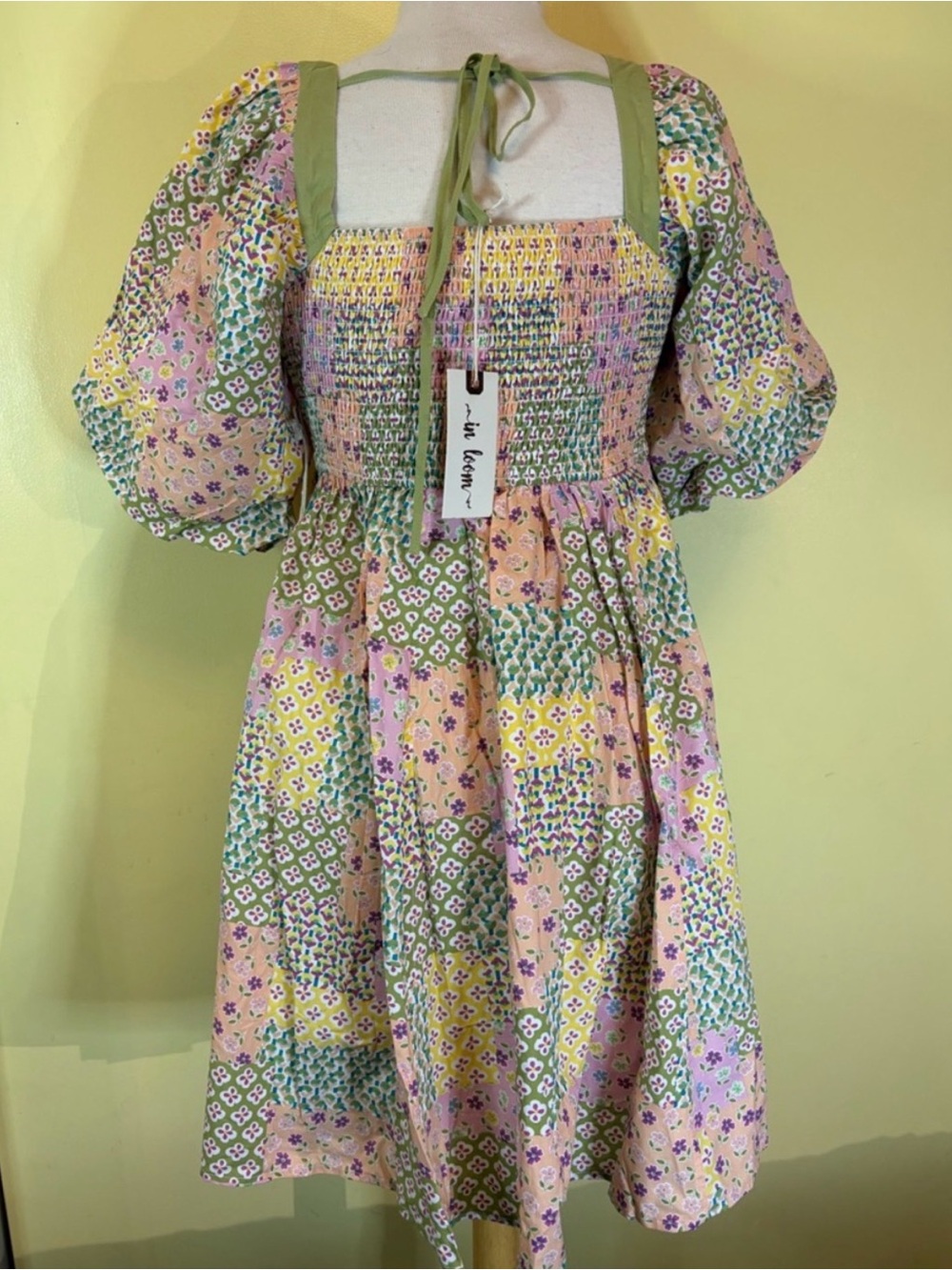 In Loom Patchwork Puff Sleeve Mini Dress Size Medium NWT - Picture 4 of 7